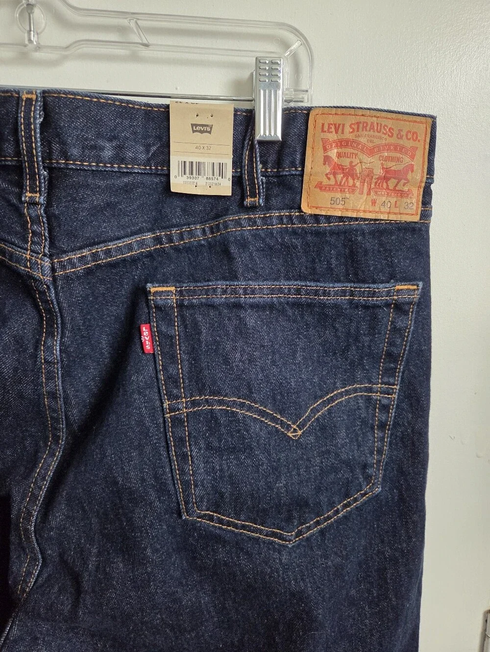 LEVI'S Men's 505 Relaxed Fit Straight Leg Denim Jeans Dark Wash Size 40x32 NEW